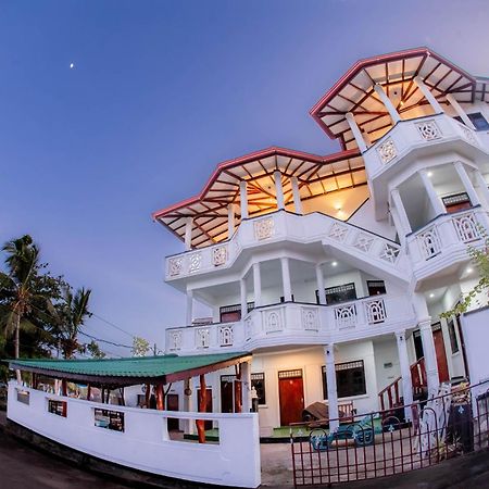 Grand Ocean Resort Tangalle Ngoại thất bức ảnh